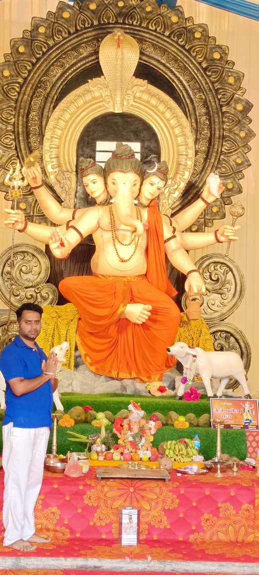 Evening Aarti — Day 8